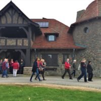 Group outside Castle in the Clouds entrance