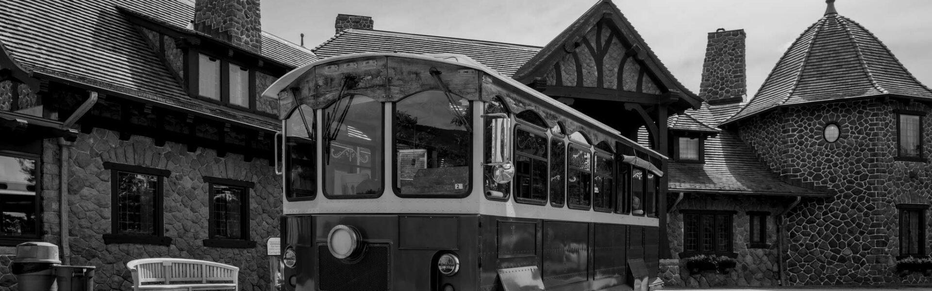 Trolley at the Mansion